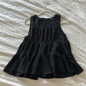 Banana Republic tiered flowy sleeveless top